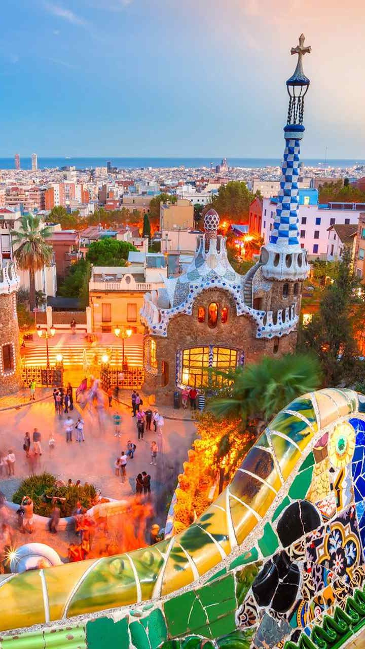 How to Spend Day on a Barcelona City Trip