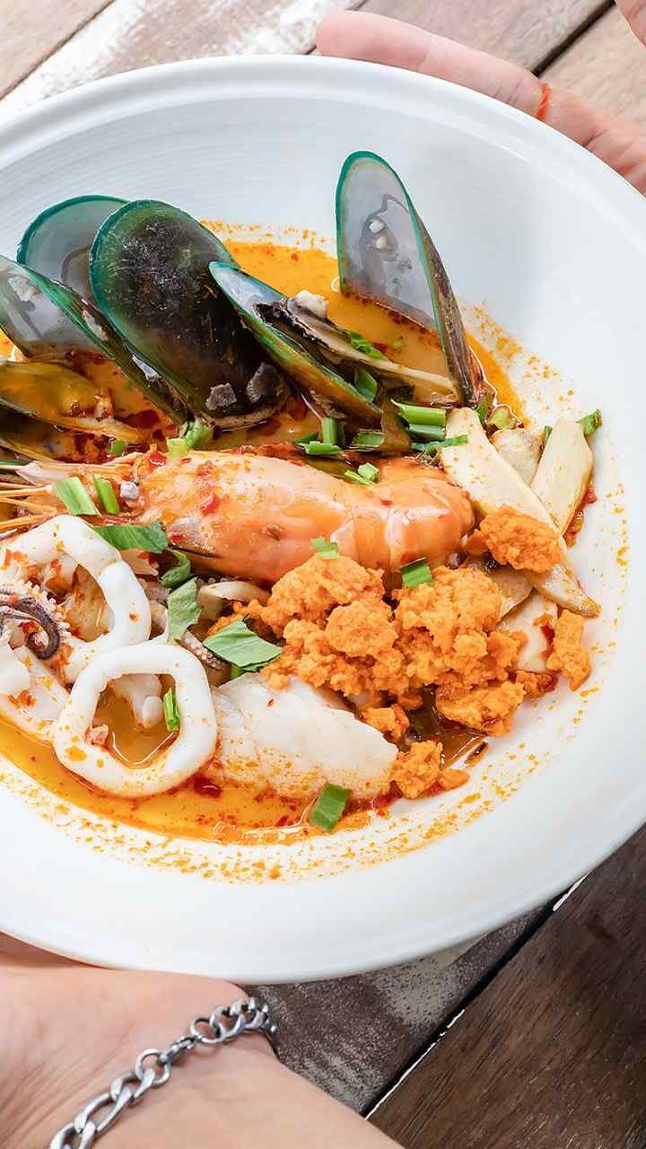 20 Must-Try Street Foods Around the World